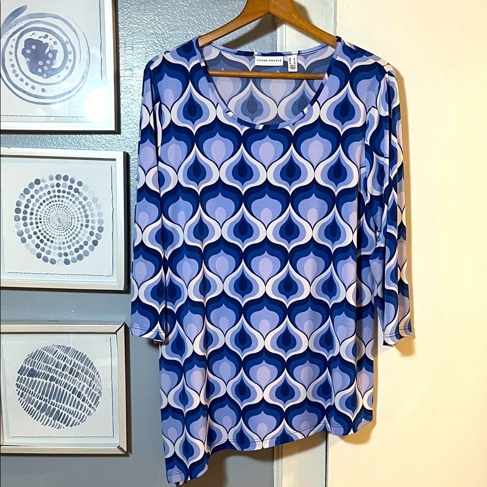 Susan Graver Liquid Knit Asymmetrical Blue and White Geometric Blouse